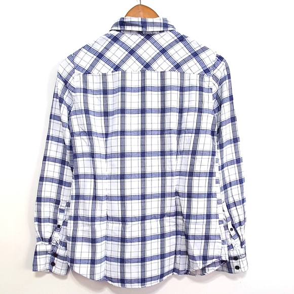 J. Crew Long Sleeve Button Down Top. Like New! - Picture 3 of 10